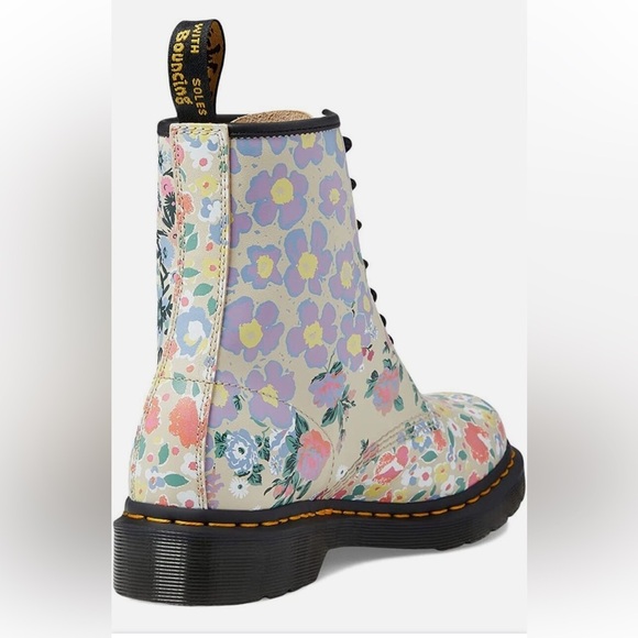 Dr Martens Leather Women’s Floral Lace Up Combat Boots Size 6, New - Picture 4 of 16